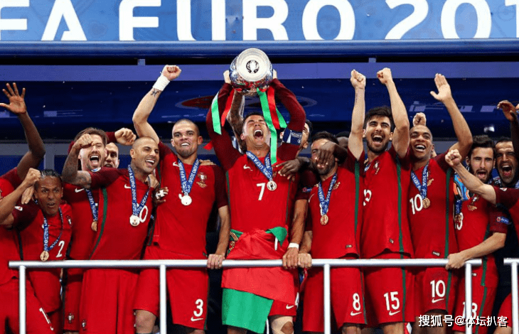 奥地利队逆转瑞典队,奥恰洛夫统治全场 奥地利队逆转瑞典队,奥恰洛夫统治全场