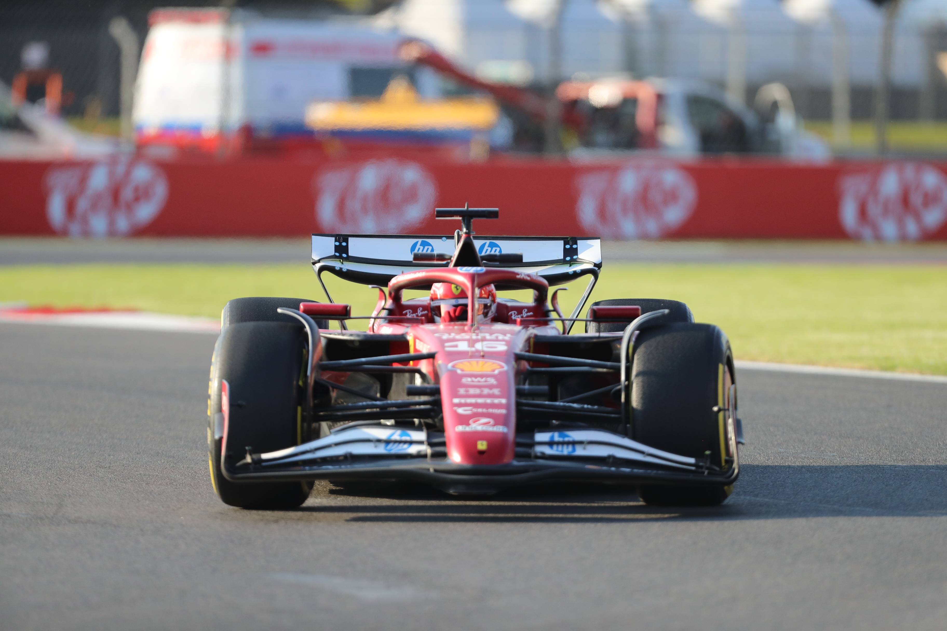 法拉利轻取梅赛德斯，阿隆索关键制胜