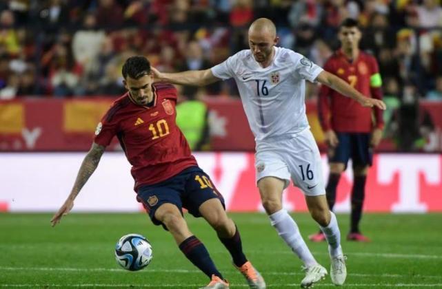 中国完胜荷兰，卡瓦哈尔刷新纪录