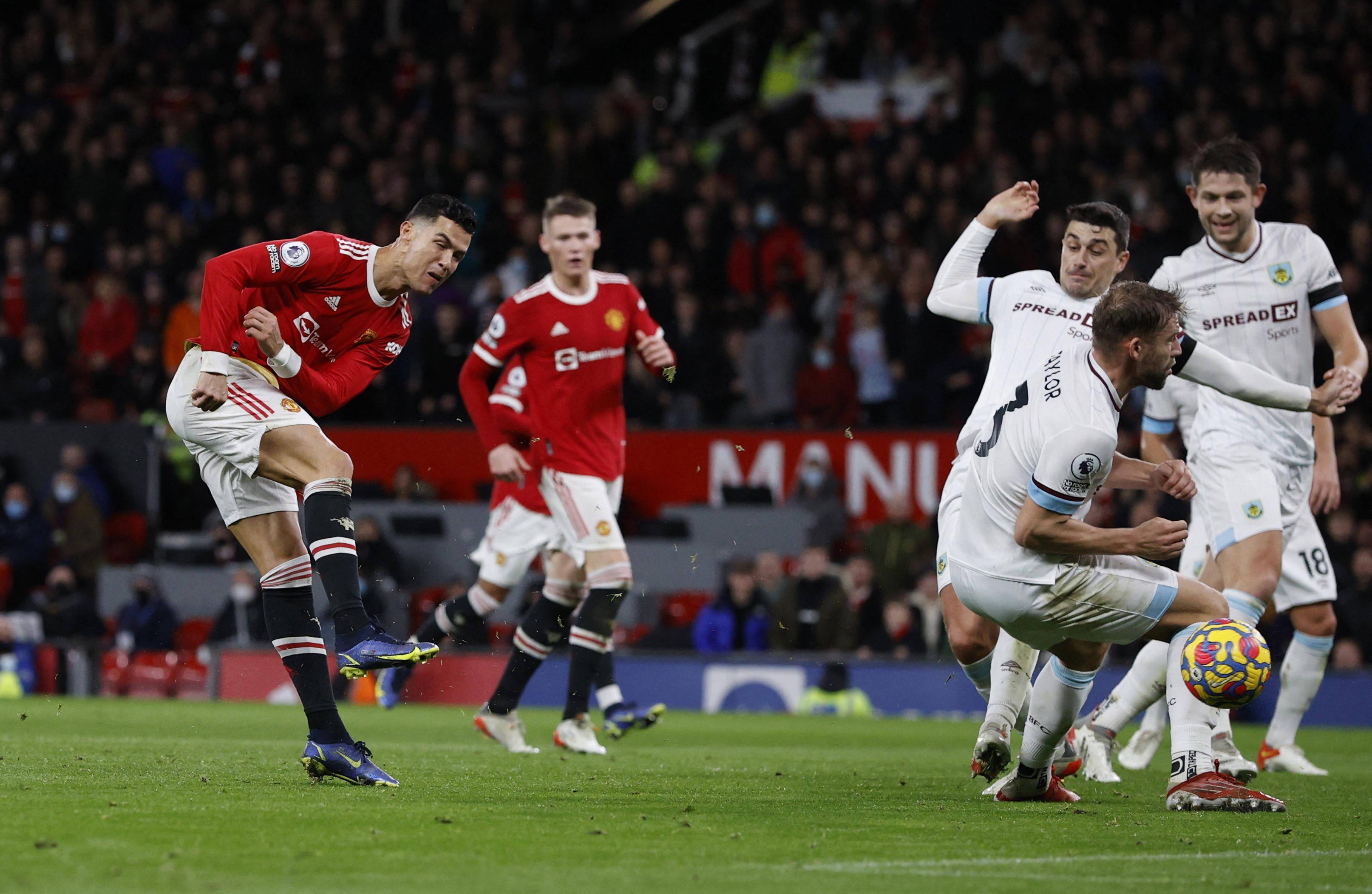 莱比锡红牛完胜多特蒙德，姆巴佩统治全场