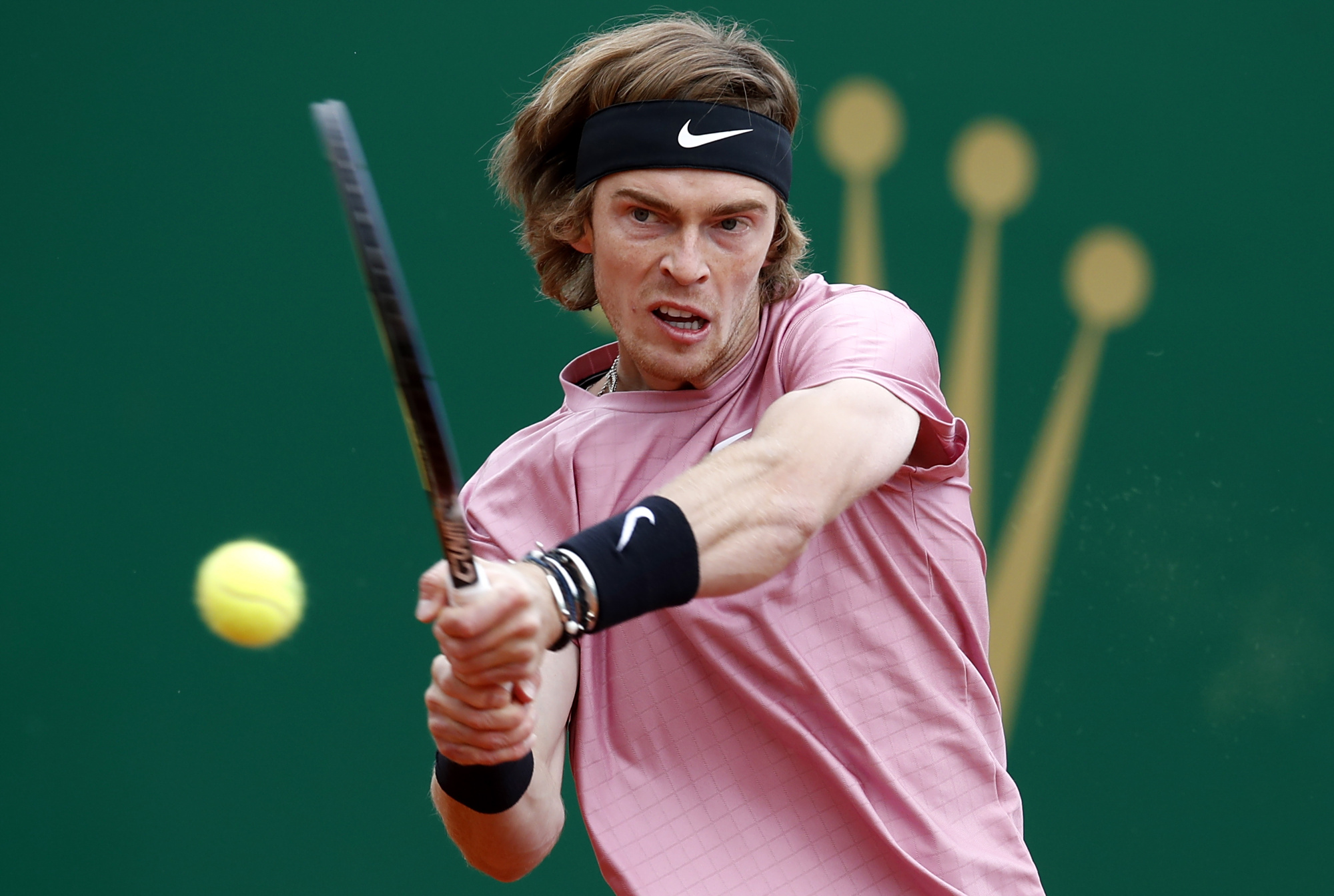 美网鏖战蒙特卡洛大师赛，西西帕斯带队取胜