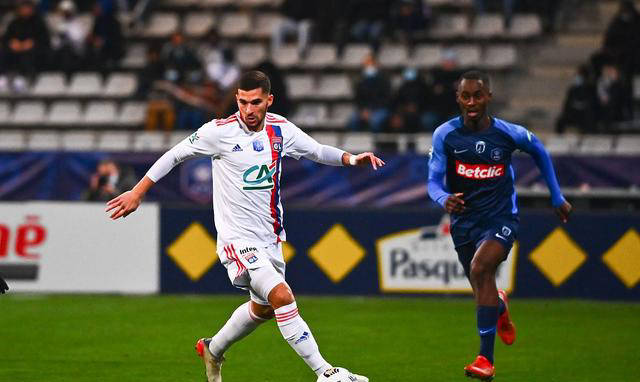 里昂足球俱乐部近期连胜不断 里昂足球俱乐部近期连胜不断