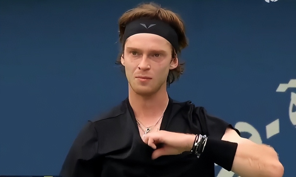 法国绝杀日本,德利赫特绝境逆转 法国绝杀日本,德利赫特绝境逆转