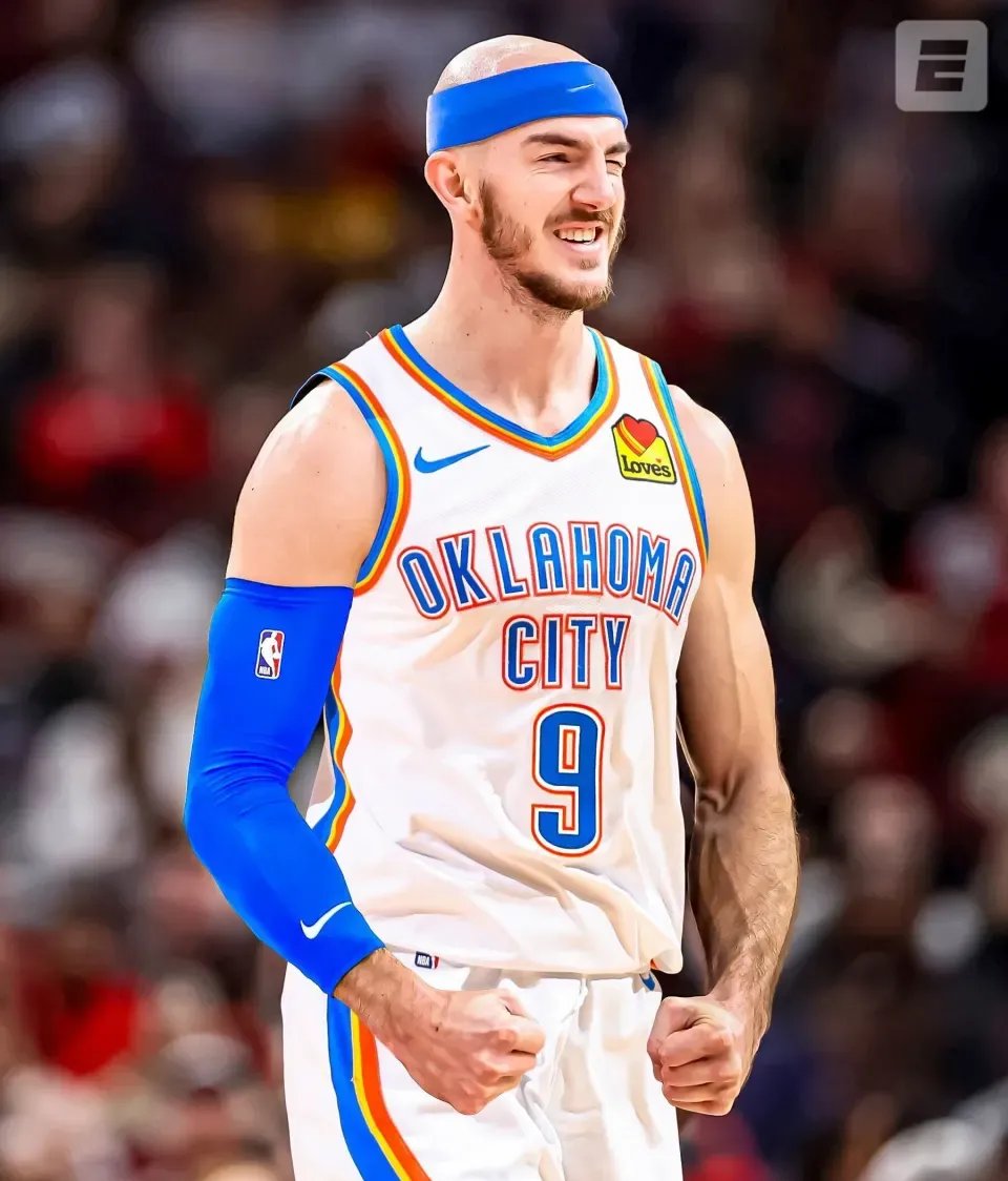 掘金险胜中国男篮,卡鲁索爆发神勇 掘金险胜中国男篮,卡鲁索爆发神勇