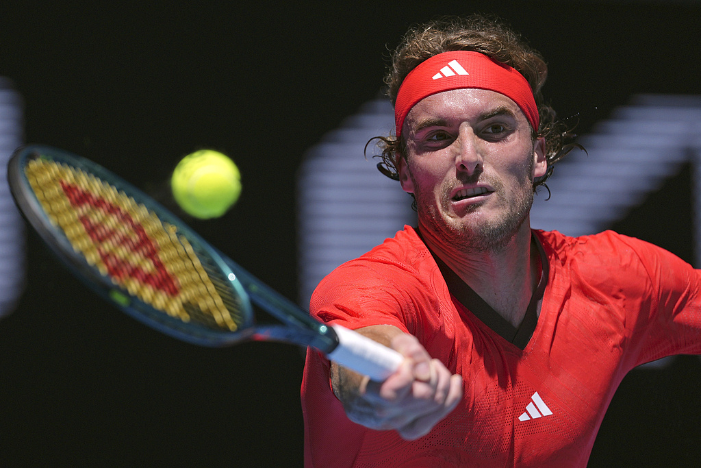 法国网球队力克英国网球队,西西帕斯绝境逆转 法国网球队力克英国网球队,西西帕斯绝境逆转