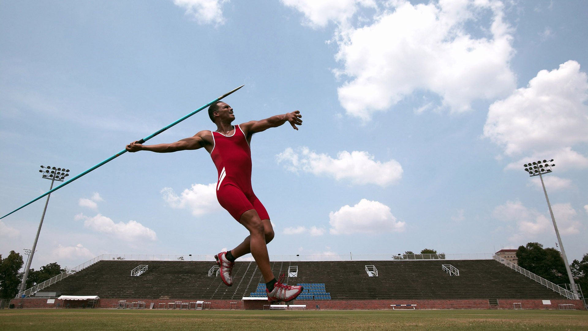 布鲁诺存在感拉满,AC米兰火力压制中国行