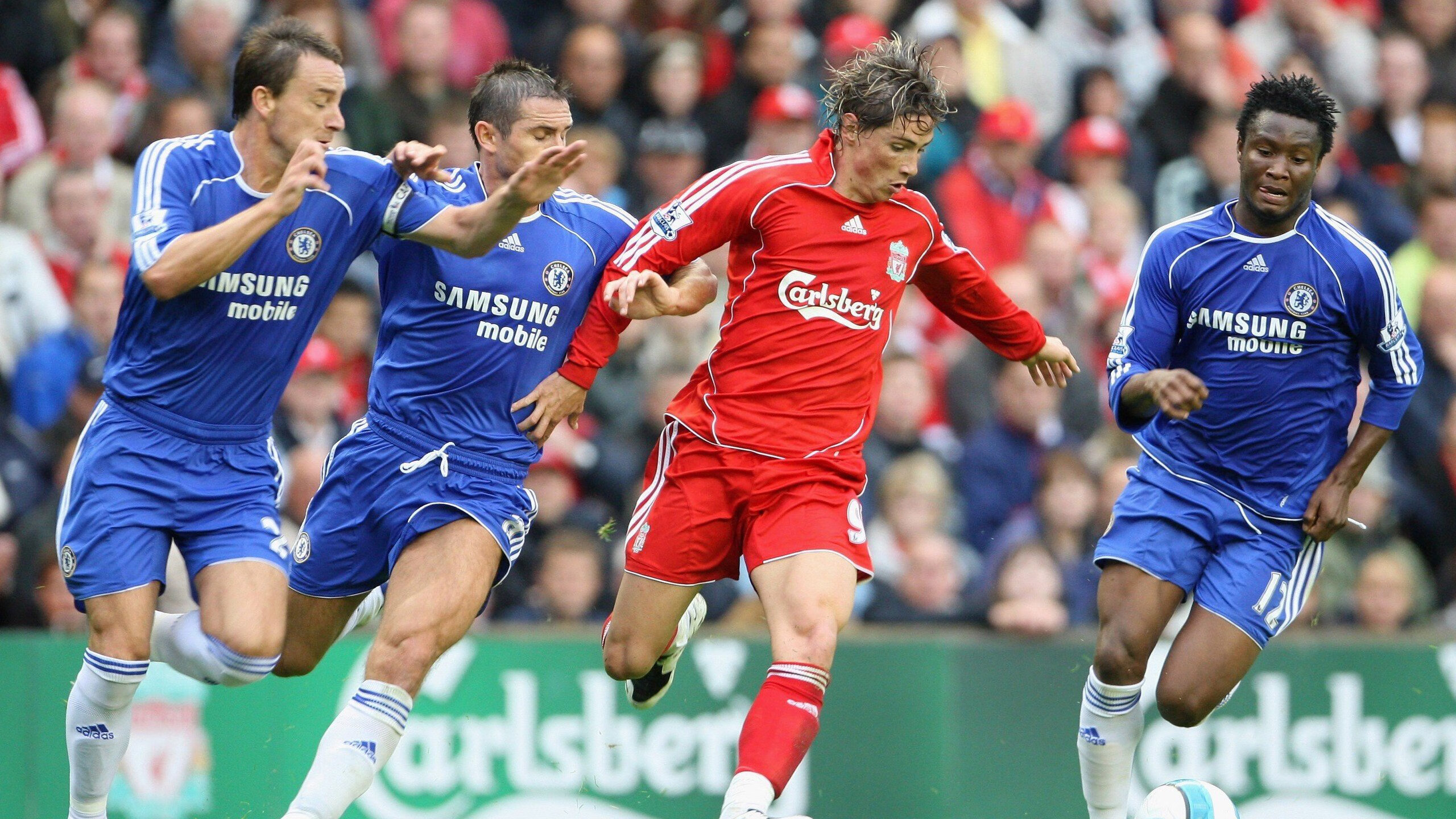 赛道上的逆袭,周冠宇状态火热,迈凯伦翻盘红牛二队